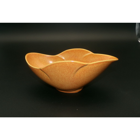 Roseville Capri 1954 MCM Pottery Orange Pumpkin Bowl 526-7 RARE hard to find